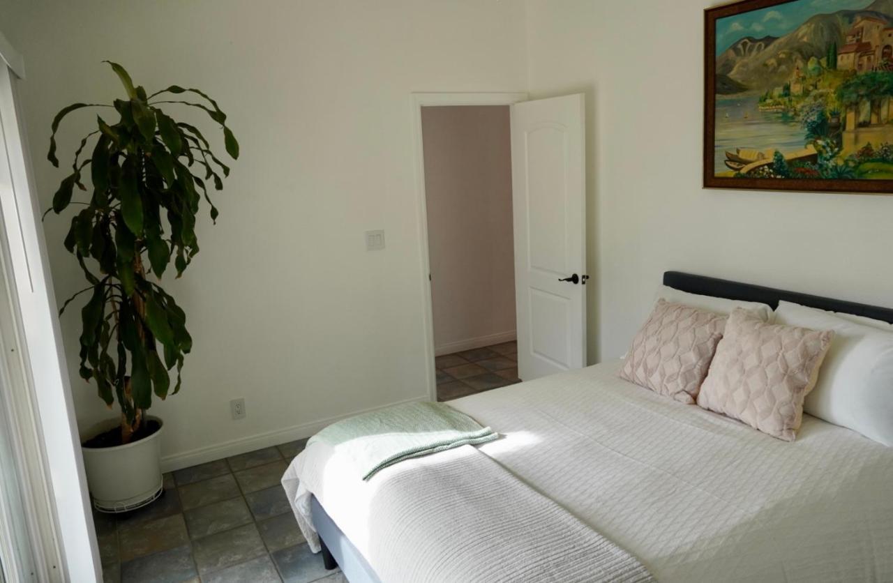 Villa Cozy Family Hideaway, Sleeps 8, 4 Tv'S Yard, Shops Simi Valley Exterior foto